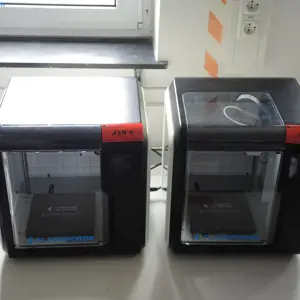 2 3D tiskárna Flashforge Adventure 3