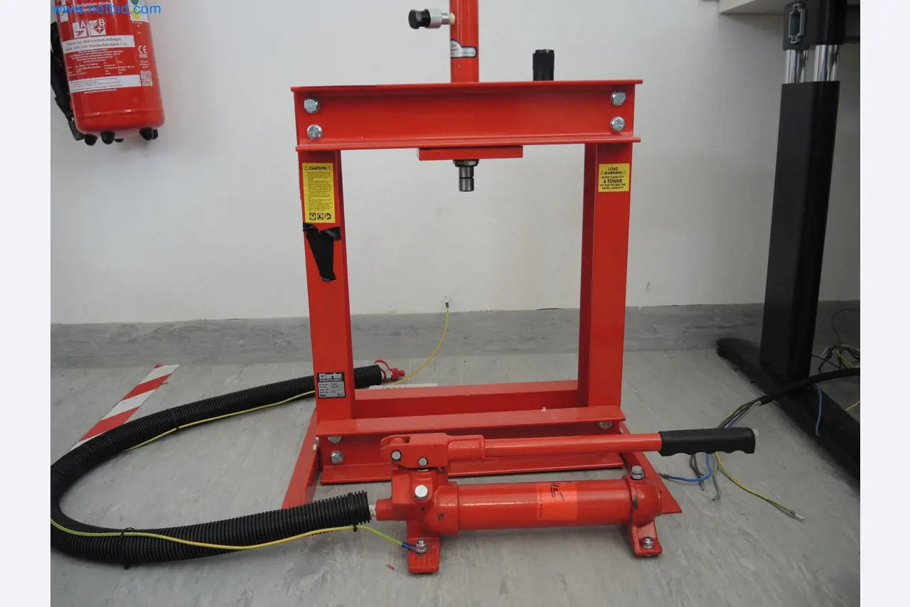 LILIUM eAircraft GmbH / LILIUM GmbH; machines, test systems and operating equipment for the production of eVTOLs-2
