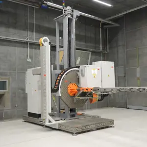 Banc d'essai de moteur / Propulsion Unit Test Bed PUTB B avec DAQ-Cabinet (en partie déjà démonté)