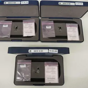 3 Accéléromètre triaxial PCB Piezotronics 339B31/NC