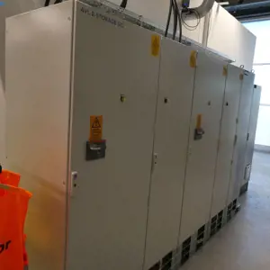 Fuente de alimentación CC AVL E-Storage SIC 550 kW 2-Channel MR CE / STDC CE
