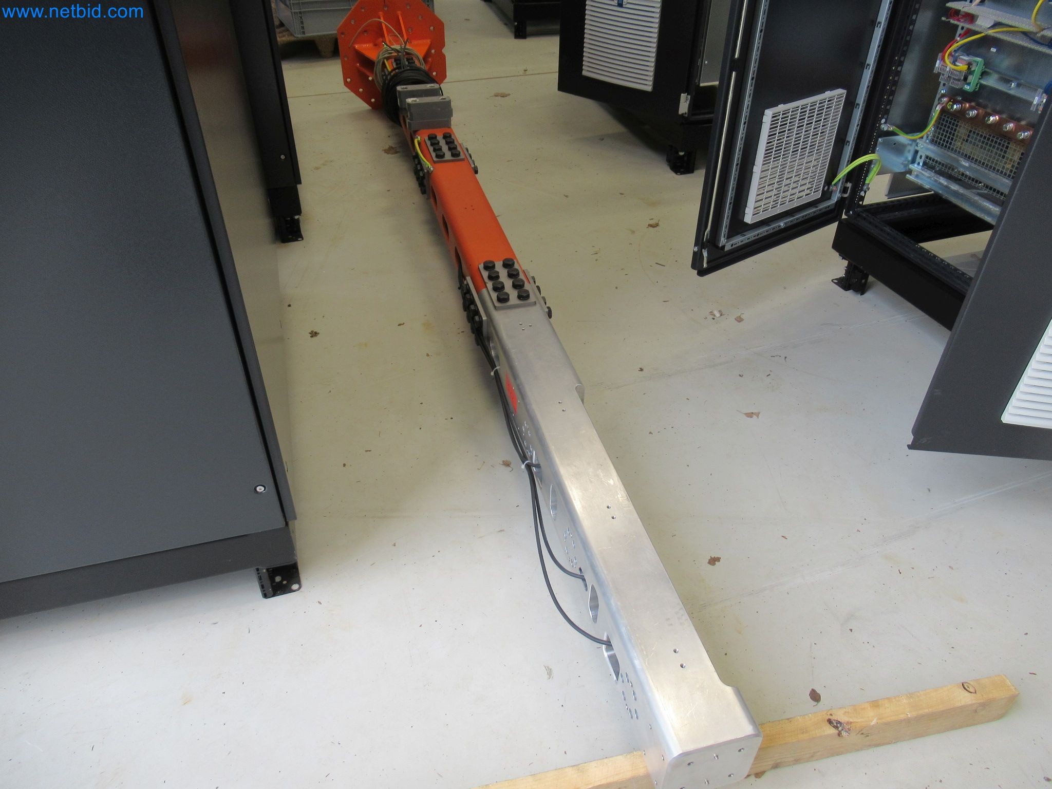 LILIUM eAircraft GmbH / LILIUM GmbH; machines, test systems and operating equipment for the production of eVTOLs-1