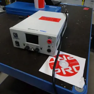 Laboratorijska napajalna enota EA PS2042-10B