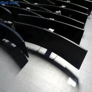 3 Monitores curvos de 49 Philips Brilliance 499P9