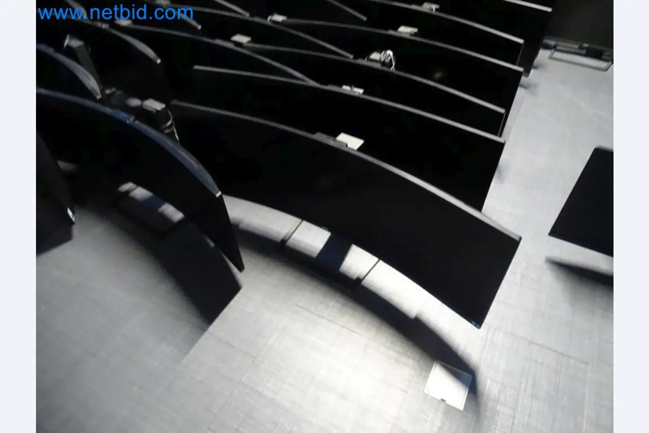 LILIUM eAircraft GmbH / LILIUM GmbH; máquinas, sistemas de prueba y equipos operativos para la producción de eVTOLs-1