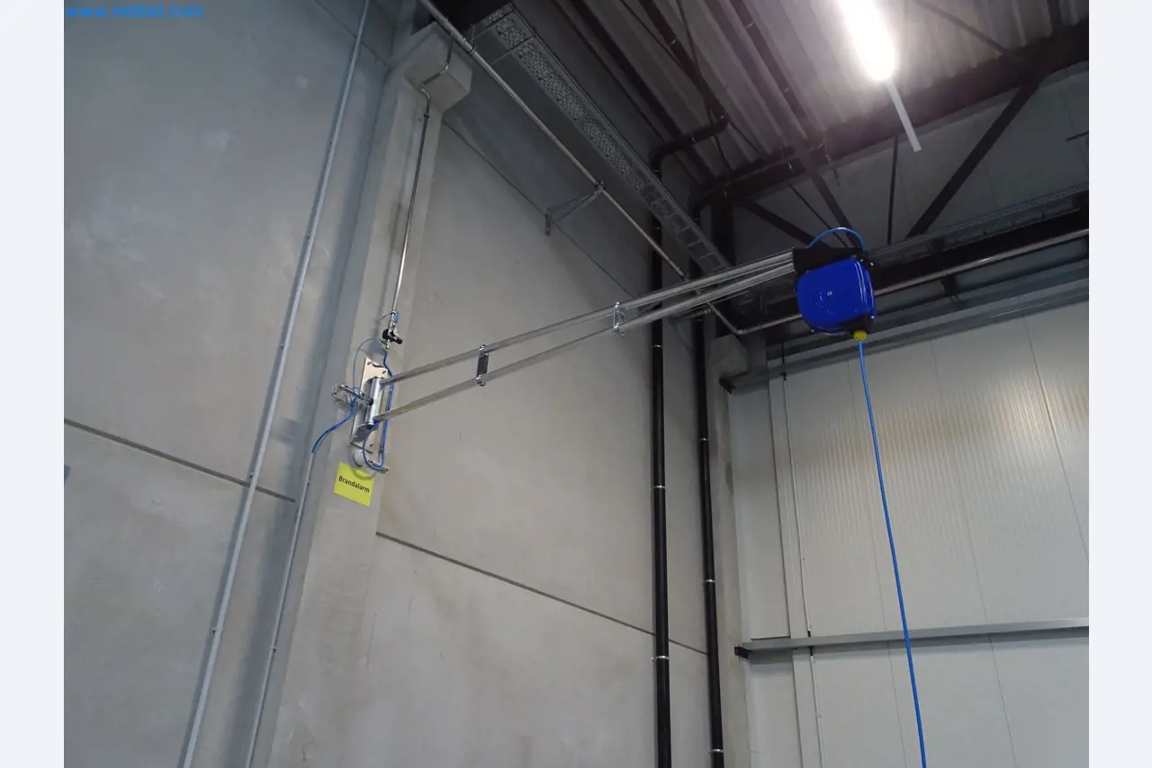 LILIUM eAircraft GmbH / LILIUM GmbH; máquinas, sistemas de ensaio e equipamento operacional para a produção de eVTOLs-1