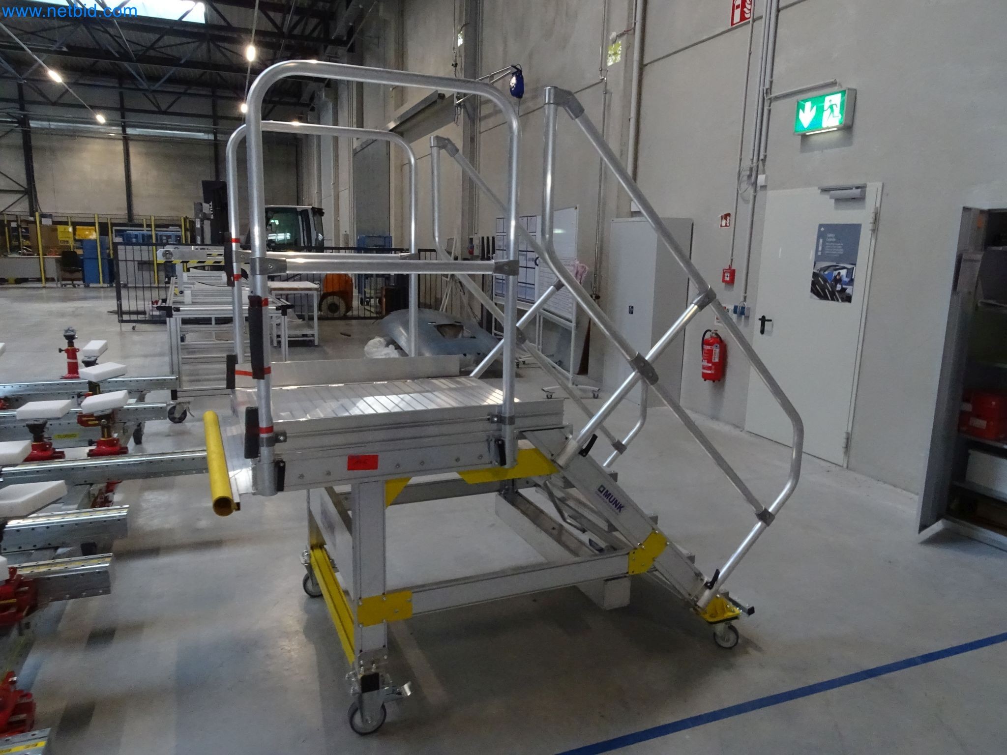 LILIUM eAircraft GmbH / LILIUM GmbH ; machines, installations d'essai et équipements d'exploitation pour la fabrication d'eVTOL-1