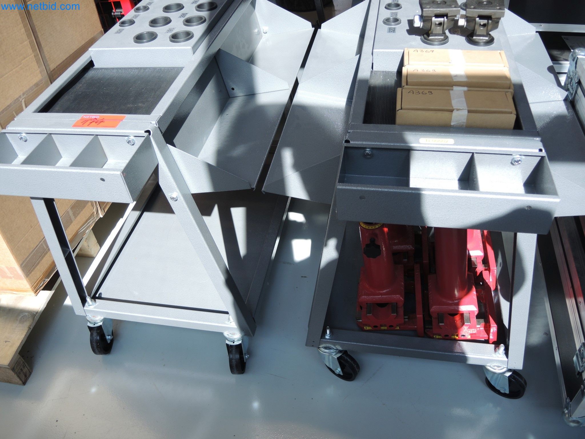 LILIUM eAircraft GmbH / LILIUM GmbH ; machines, installations d'essai et équipements d'exploitation pour la fabrication d'eVTOL-8