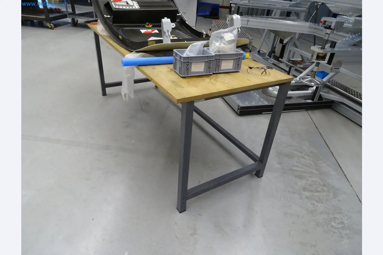 LILIUM eAircraft GmbH / LILIUM GmbH; maszyny, systemy testowe i sprzęt operacyjny do produkcji eVTOLs-4