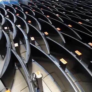 42 Monitores curvos de 49 Philips Brilliance 499P