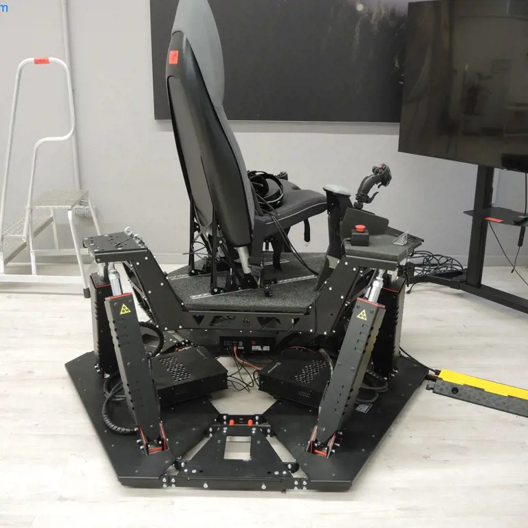 simulateur transportable Airshow (supplément sous réserve)  Flight SIM "Fafnir"