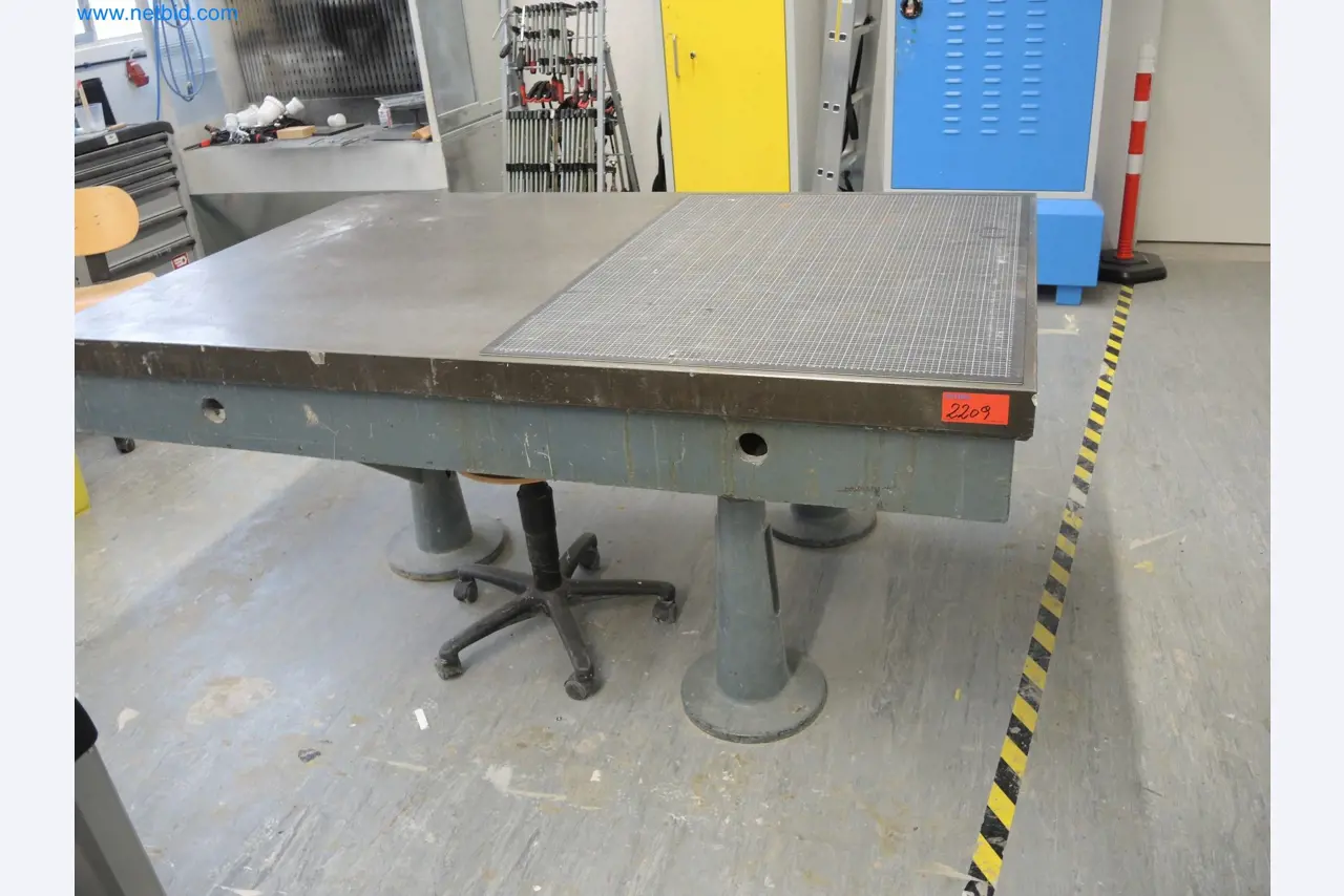 LILIUM eAircraft GmbH / LILIUM GmbH ; machines, installations d'essai et équipements d'exploitation pour la fabrication d'eVTOL-1