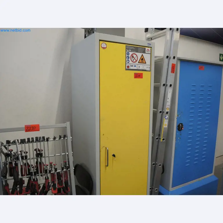 LILIUM eAircraft GmbH / LILIUM GmbH; máquinas, sistemas de prueba y equipos operativos para la producción de eVTOLs-1