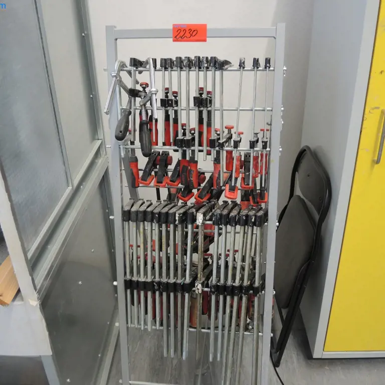 Posten Schraubzwingen