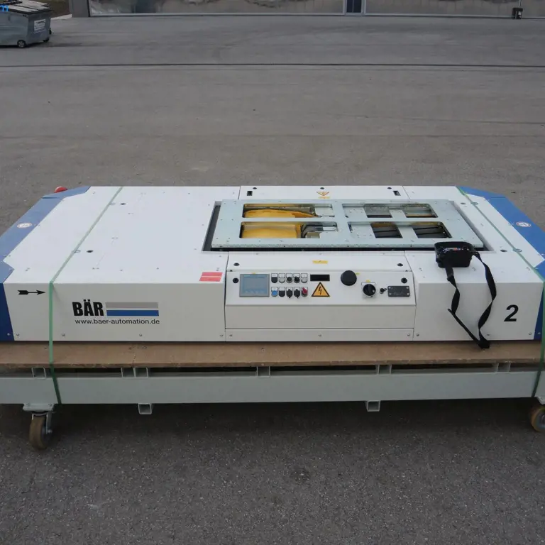 Automated Guided Vehicle - plataformas de transporte autónomas (SIN cargador) BÄR Automation AGV with lifting table