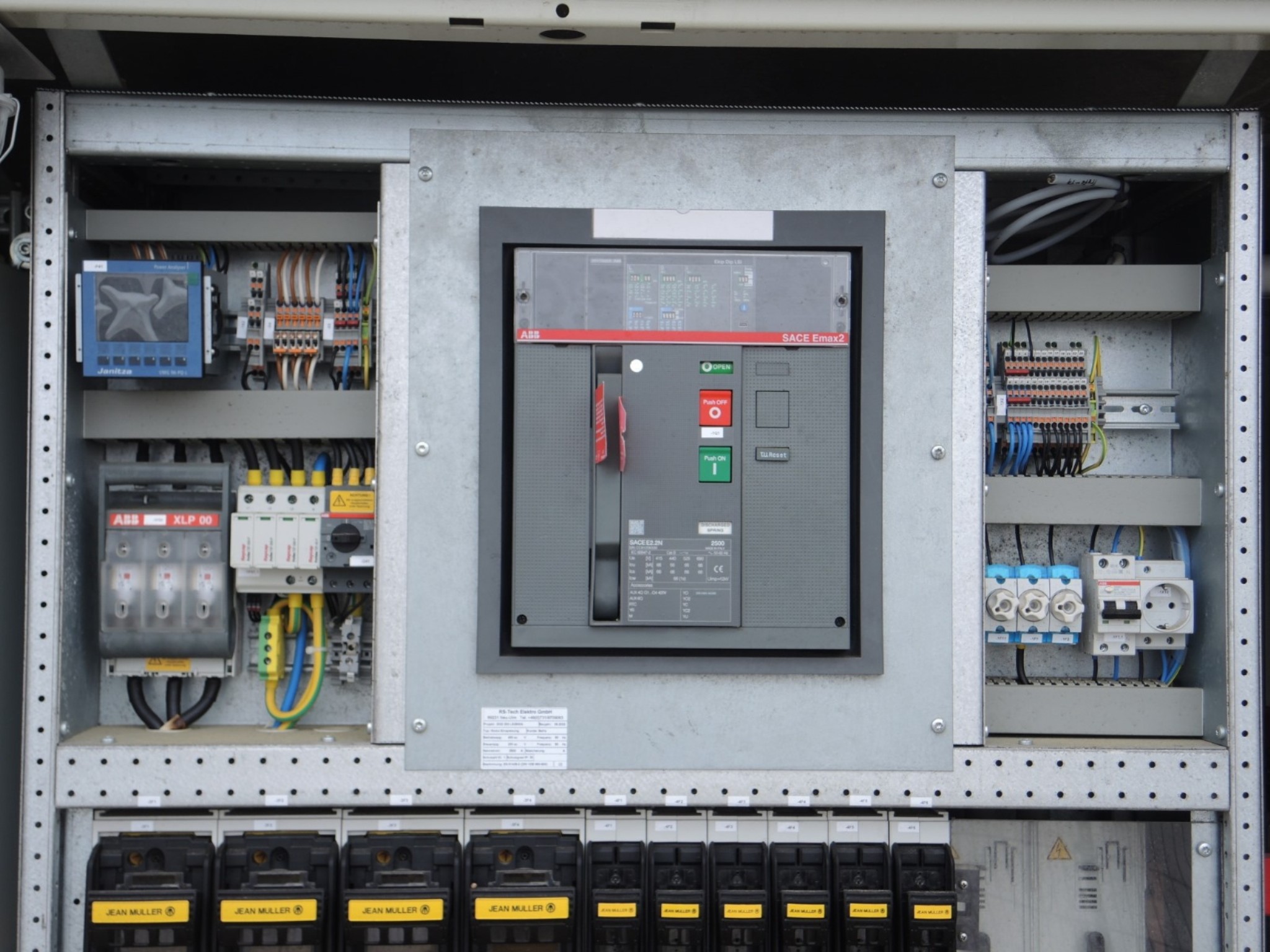 LILIUM eAircraft GmbH / LILIUM GmbH; machines, test systems and operating equipment for the production of eVTOLs-12