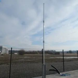 4 Mástiles de protección contra el rayo (incompletos)