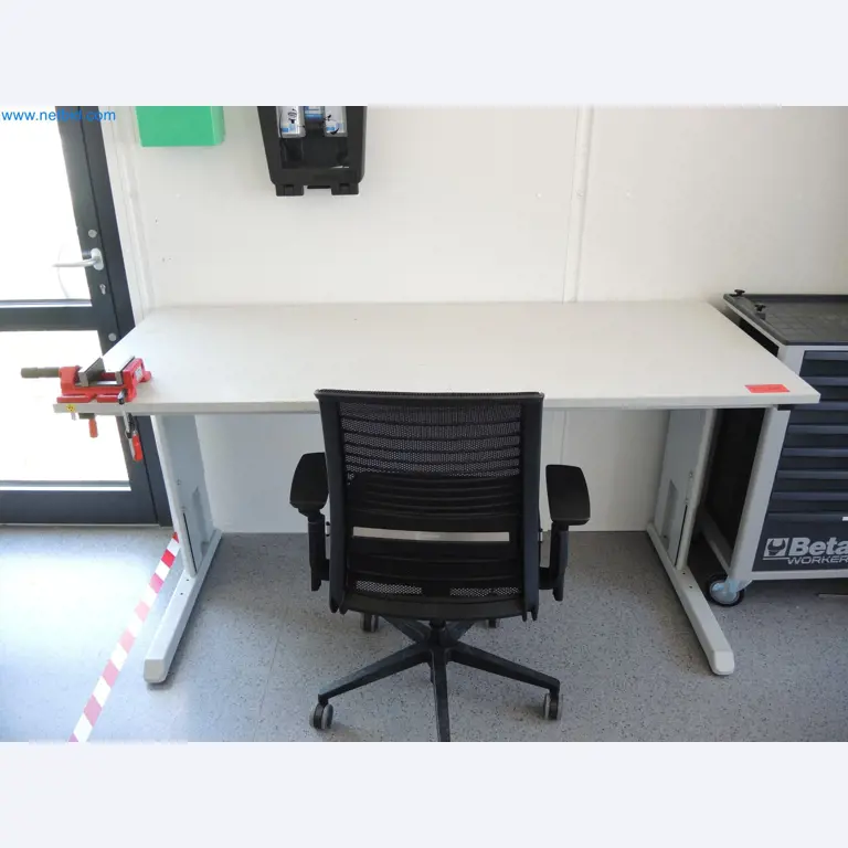 LILIUM eAircraft GmbH / LILIUM GmbH; máquinas, sistemas de prueba y equipos operativos para la producción de eVTOLs-1