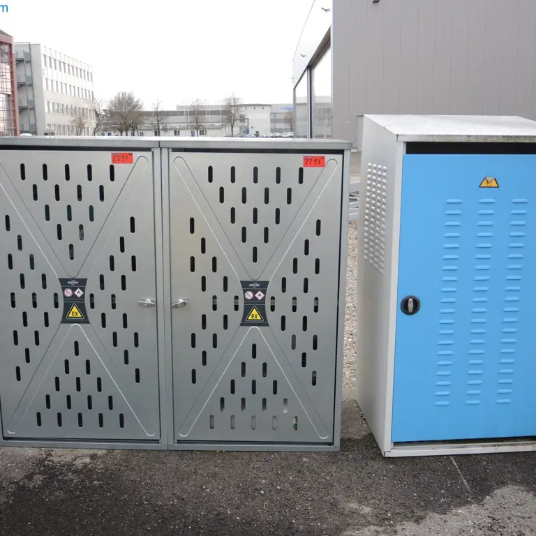 Posten Propan / Sauerstoff / ARCOX 18 Gasflaschen Asecos