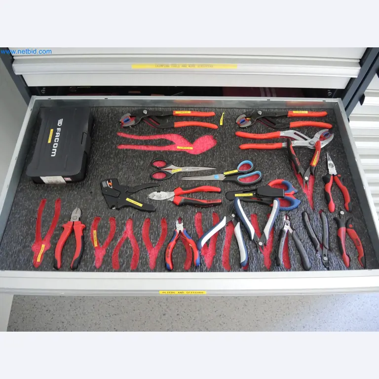 LILIUM eAircraft GmbH / LILIUM GmbH; machines, test systems and operating equipment for the production of eVTOLs-4