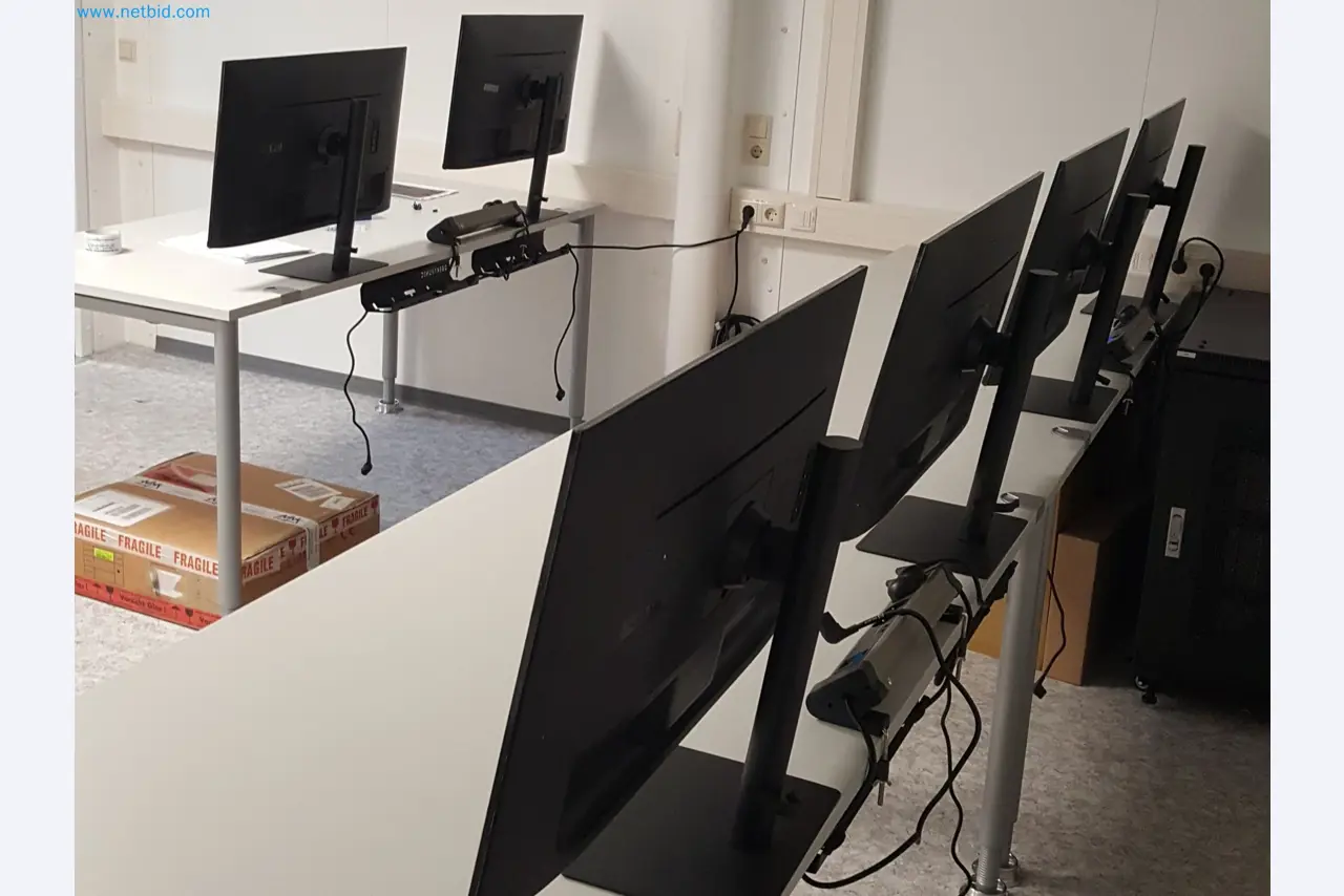 LILIUM eAircraft GmbH / Aftersale of pouch battery cell welding system and dual office container system-7