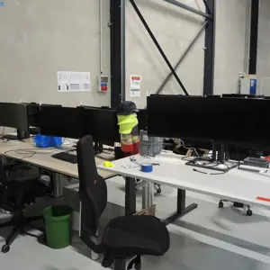 17 49-calowe monitory zakrzywione Philips Brilliance 499P