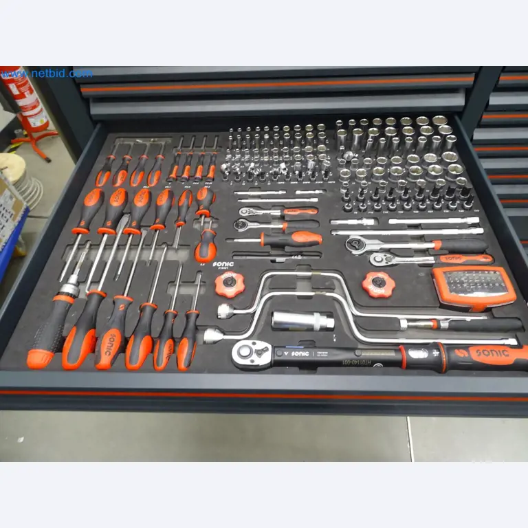 LILIUM eAircraft GmbH / LILIUM GmbH; machines, test systems and operating equipment for the production of eVTOLs-4