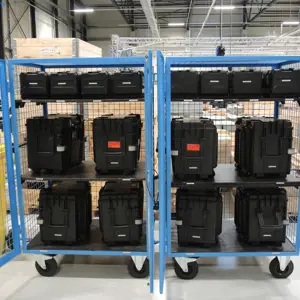 8 Plastikowe skrzynki narzędziowe (HT00378)