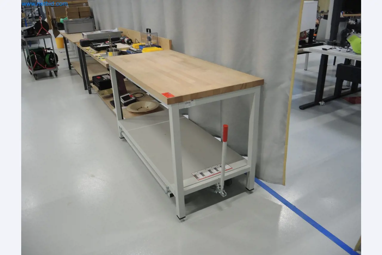 LILIUM eAircraft GmbH / LILIUM GmbH; machines, test systems and operating equipment for the production of eVTOLs-3