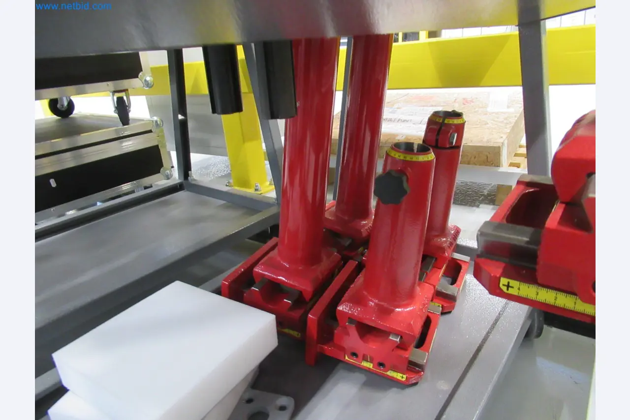 LILIUM eAircraft GmbH / LILIUM GmbH; maszyny, systemy testowe i sprzęt operacyjny do produkcji eVTOLs-14