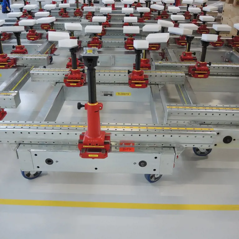 Mobilna nivelirna klop (TL00019) Car Bench IPBTS250/2200