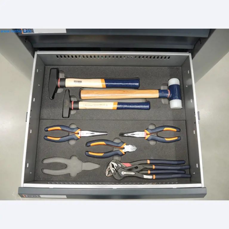 LILIUM eAircraft GmbH / LILIUM GmbH; máquinas, sistemas de prueba y equipos operativos para la producción de eVTOLs-8