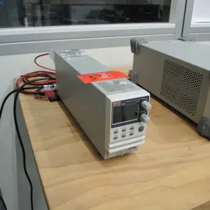 Stejnosměrný napájecí zdroj s více rozsahy RS Pro IPS 80-13.5