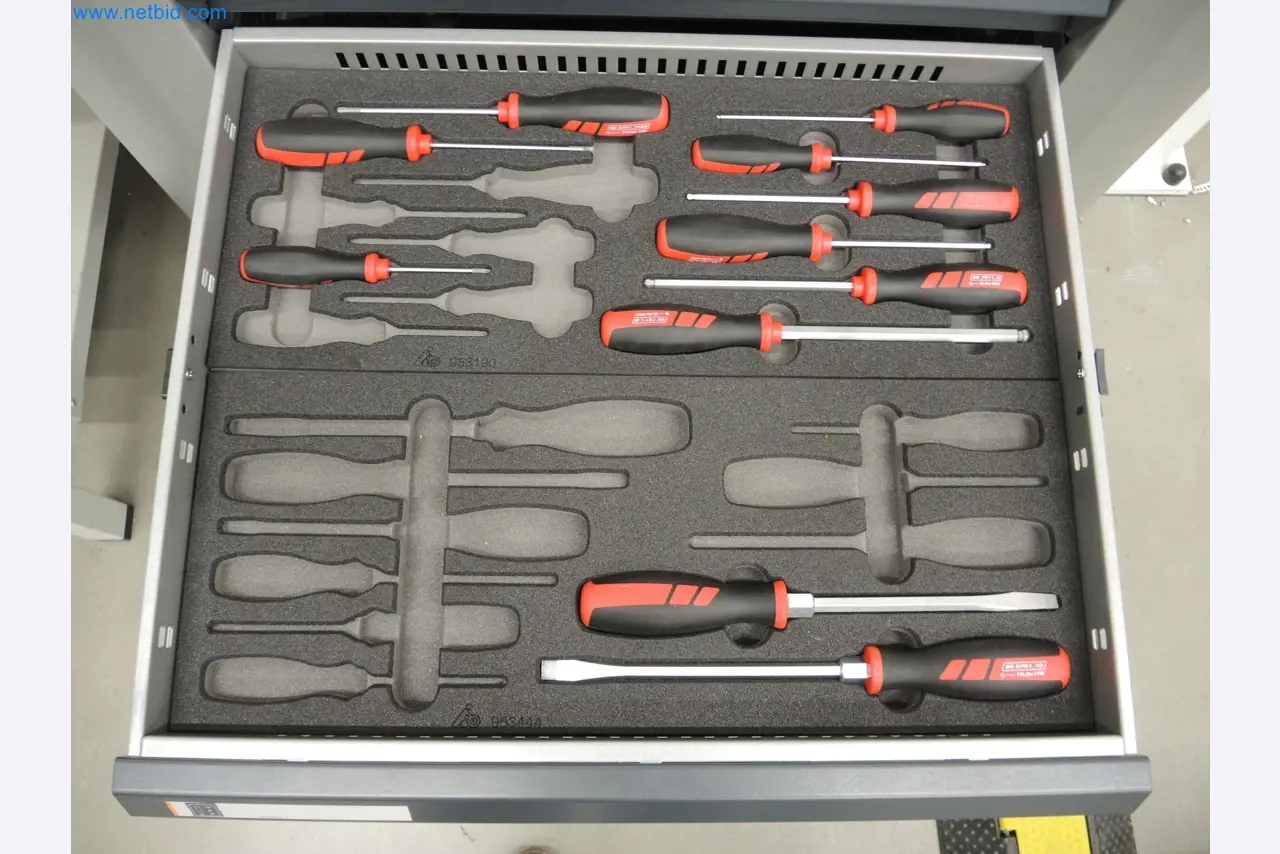 LILIUM eAircraft GmbH / LILIUM GmbH; stroje, zkušební systémy a provozní zařízení pro výrobu eVTOLů-6