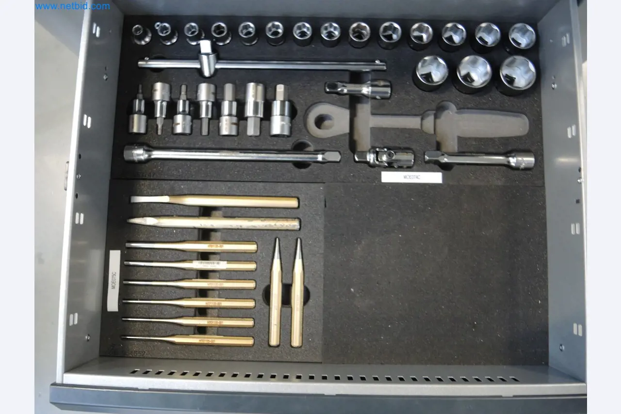 LILIUM eAircraft GmbH / LILIUM GmbH; stroje, zkušební systémy a provozní zařízení pro výrobu eVTOLů-7