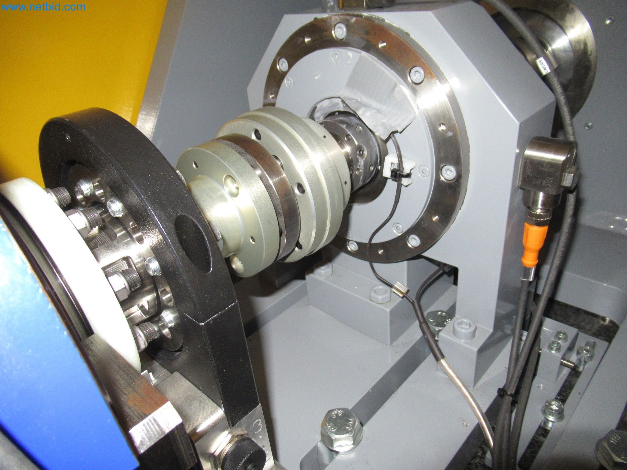 LILIUM eAircraft GmbH / LILIUM GmbH ; machines, installations d'essai et équipements d'exploitation pour la fabrication d'eVTOL-12