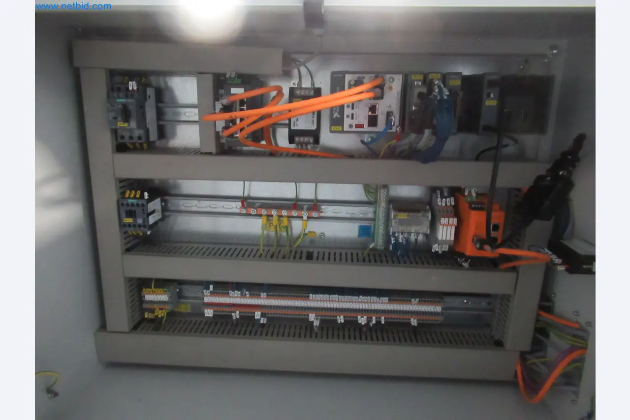 LILIUM eAircraft GmbH / LILIUM GmbH ; machines, installations d'essai et équipements d'exploitation pour la fabrication d'eVTOL-17