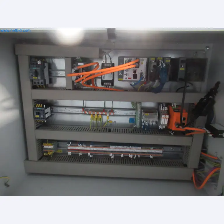 LILIUM eAircraft GmbH / LILIUM GmbH ; machines, installations d'essai et équipements d'exploitation pour la fabrication d'eVTOL-17