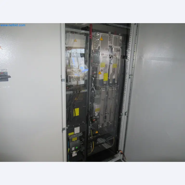 LILIUM eAircraft GmbH / LILIUM GmbH ; machines, installations d'essai et équipements d'exploitation pour la fabrication d'eVTOL-11