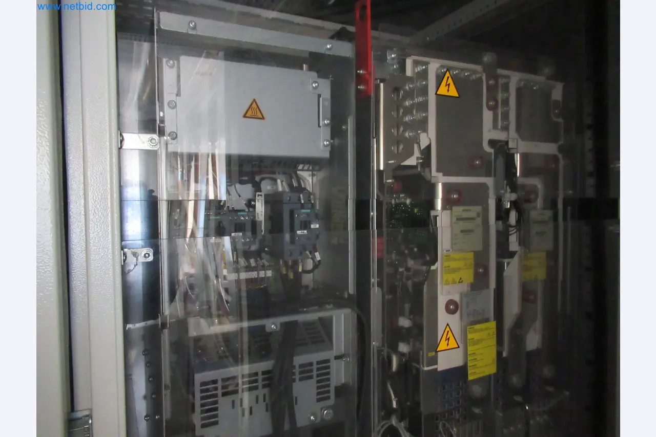 LILIUM eAircraft GmbH / LILIUM GmbH ; machines, installations d'essai et équipements d'exploitation pour la fabrication d'eVTOL-12