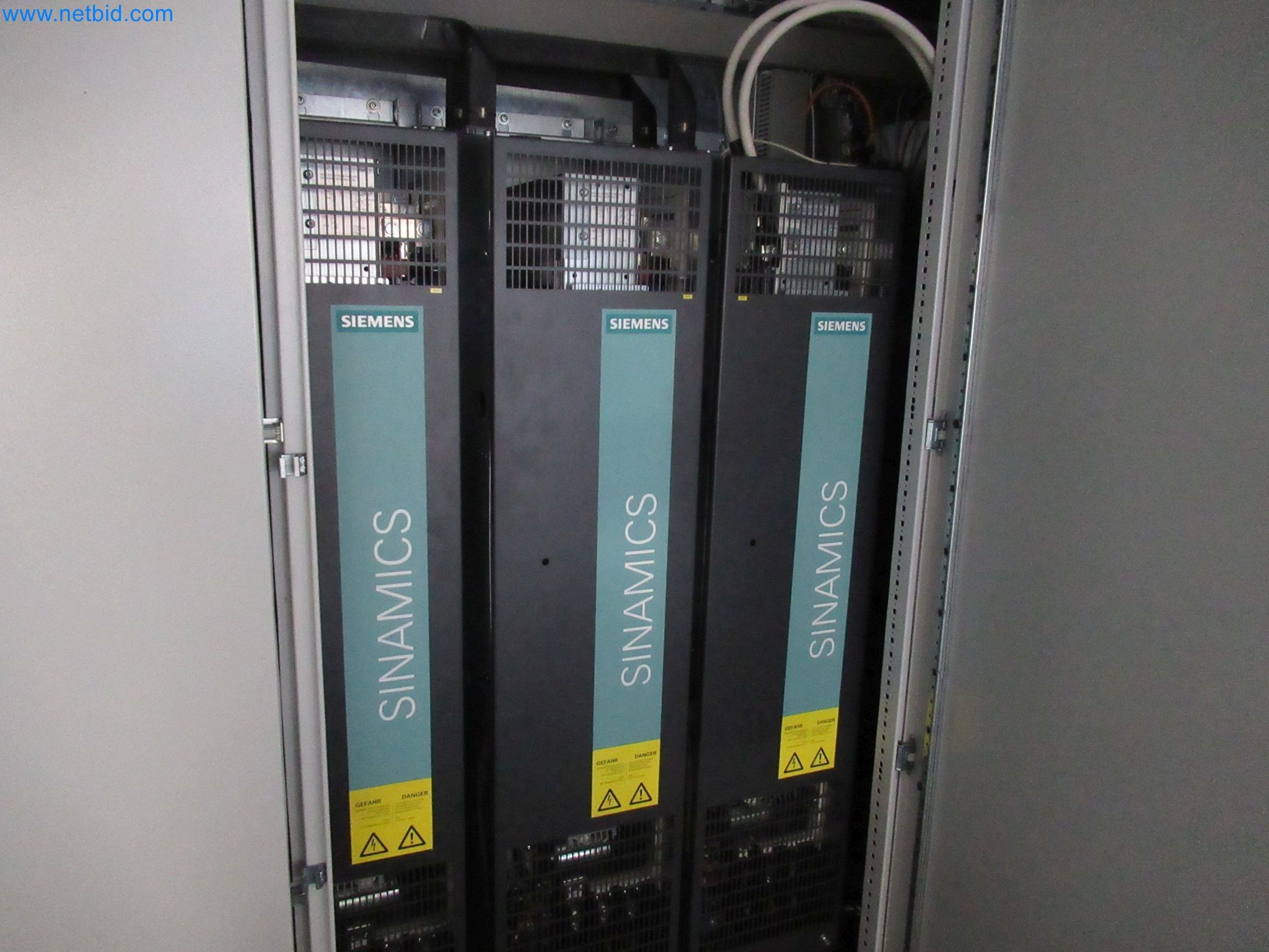 LILIUM eAircraft GmbH / LILIUM GmbH ; machines, installations d'essai et équipements d'exploitation pour la fabrication d'eVTOL-2