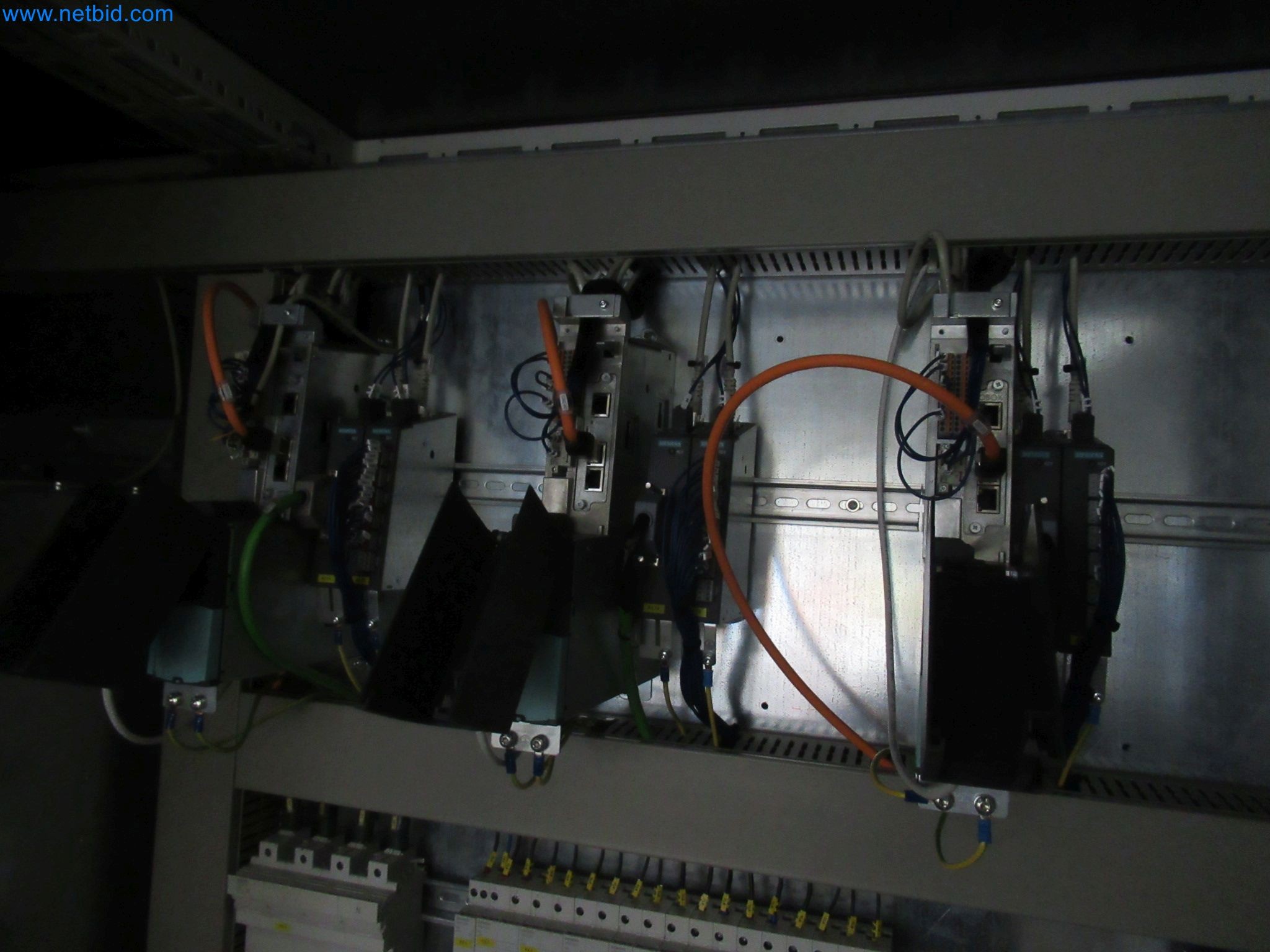 LILIUM eAircraft GmbH / LILIUM GmbH ; machines, installations d'essai et équipements d'exploitation pour la fabrication d'eVTOL-4