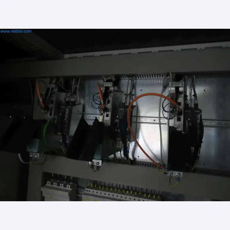 LILIUM eAircraft GmbH / LILIUM GmbH ; machines, installations d'essai et équipements d'exploitation pour la fabrication d'eVTOL-4