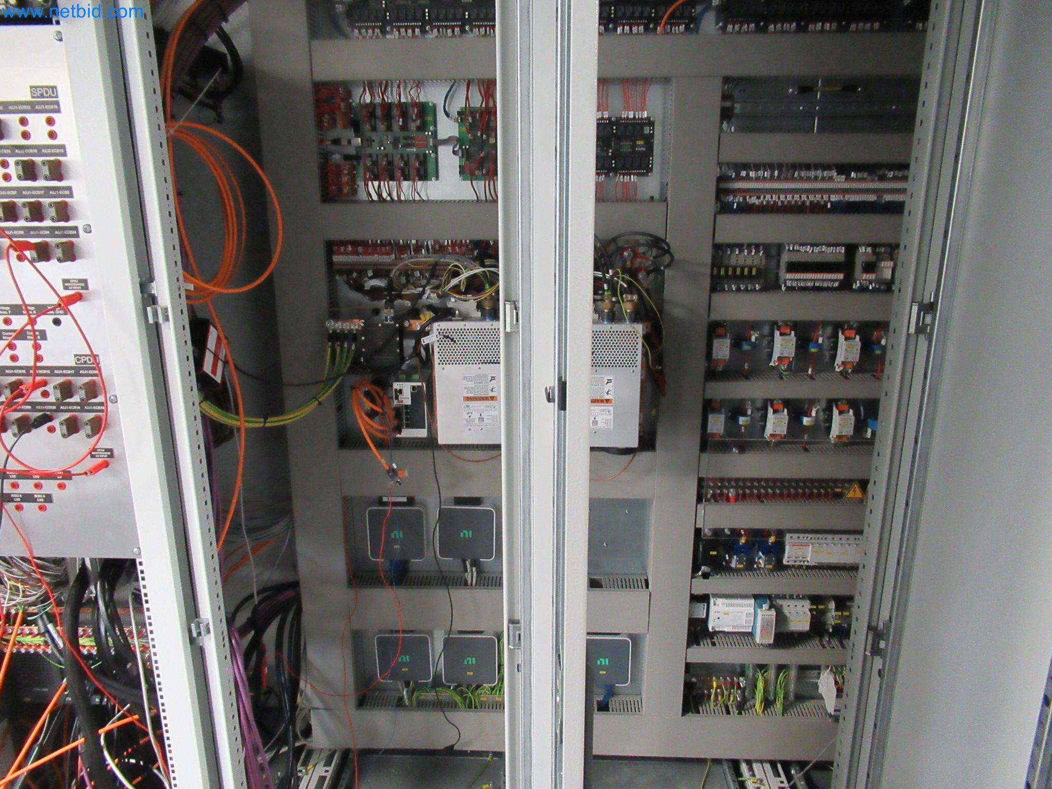 LILIUM eAircraft GmbH / LILIUM GmbH ; machines, installations d'essai et équipements d'exploitation pour la fabrication d'eVTOL-10