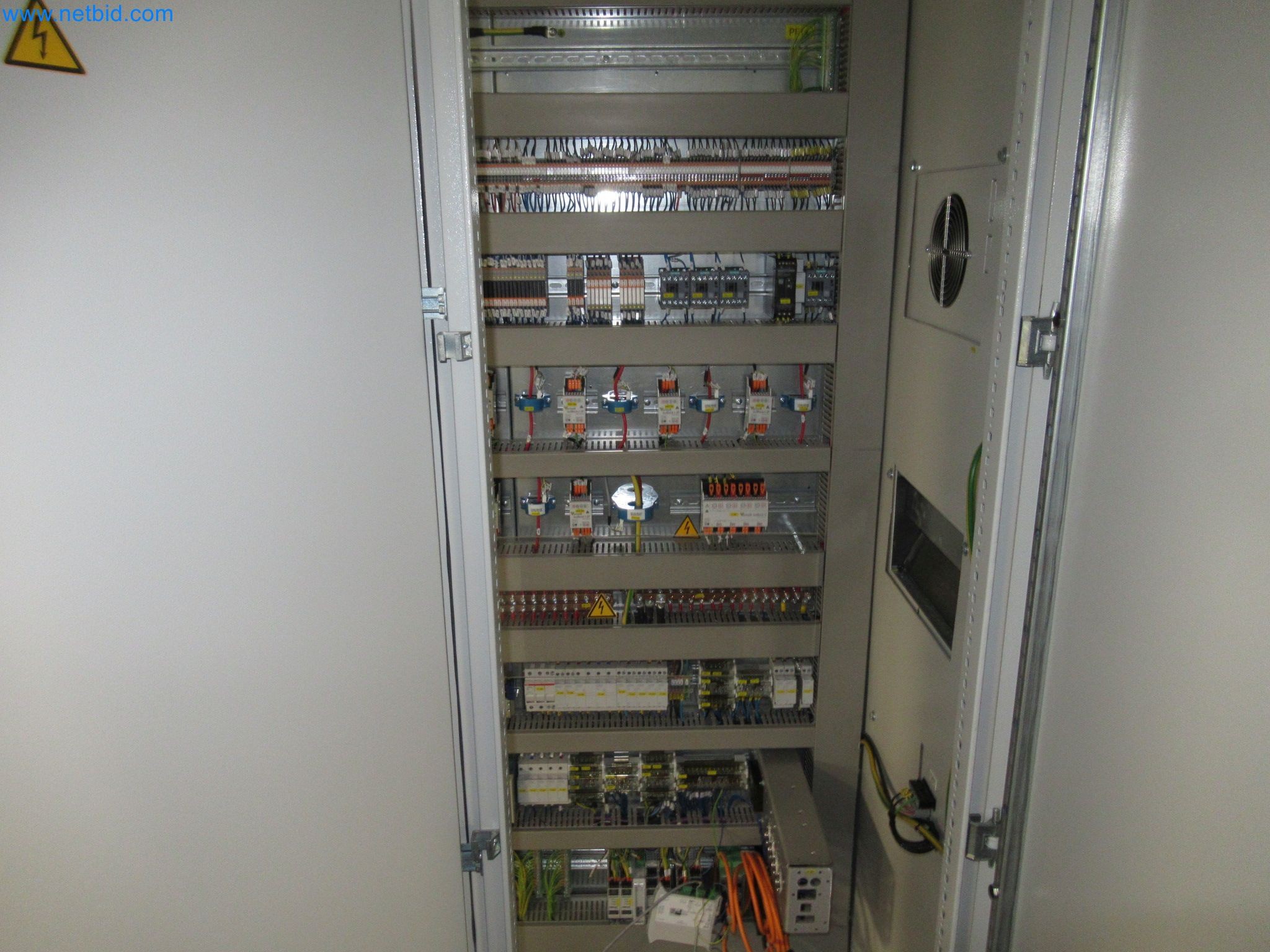 LILIUM eAircraft GmbH / LILIUM GmbH ; machines, installations d'essai et équipements d'exploitation pour la fabrication d'eVTOL-14