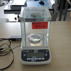 Analýza stupnic Kern ADB 200-4