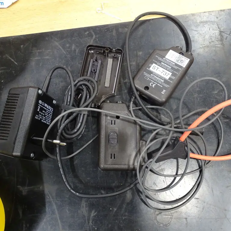 Izolovaná sonda střídavého proudu Chauvin Arnoux MiniFlex MA 200