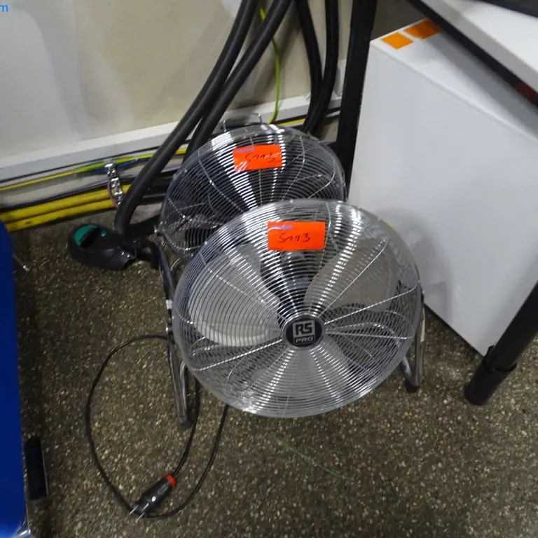 Položka Stolní a podstavcové ventilátory