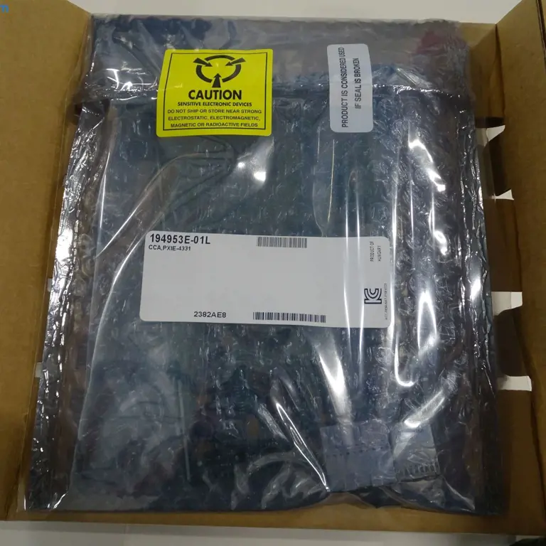 Analoge ingangsmodule met 8 brugkanalen (nieuw - OVP) NI National PXIe-4331