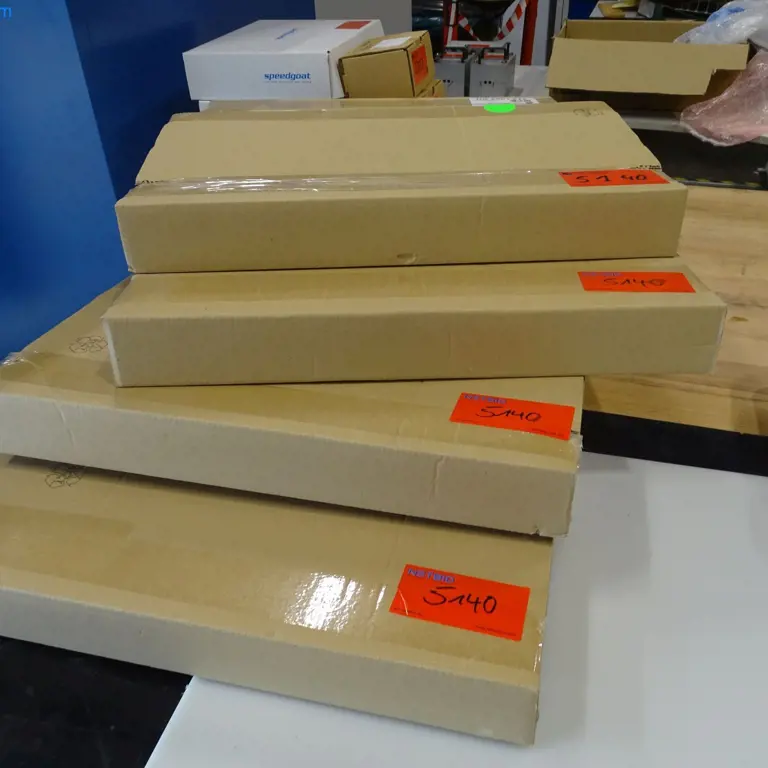 Partij serverkast accessoires (zo goed als nieuw OVP) Rittal